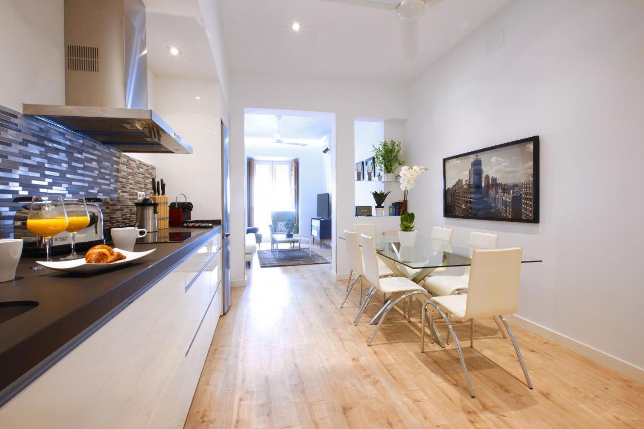 Reina Sofía Boutique By Madflats Collection * Madrid