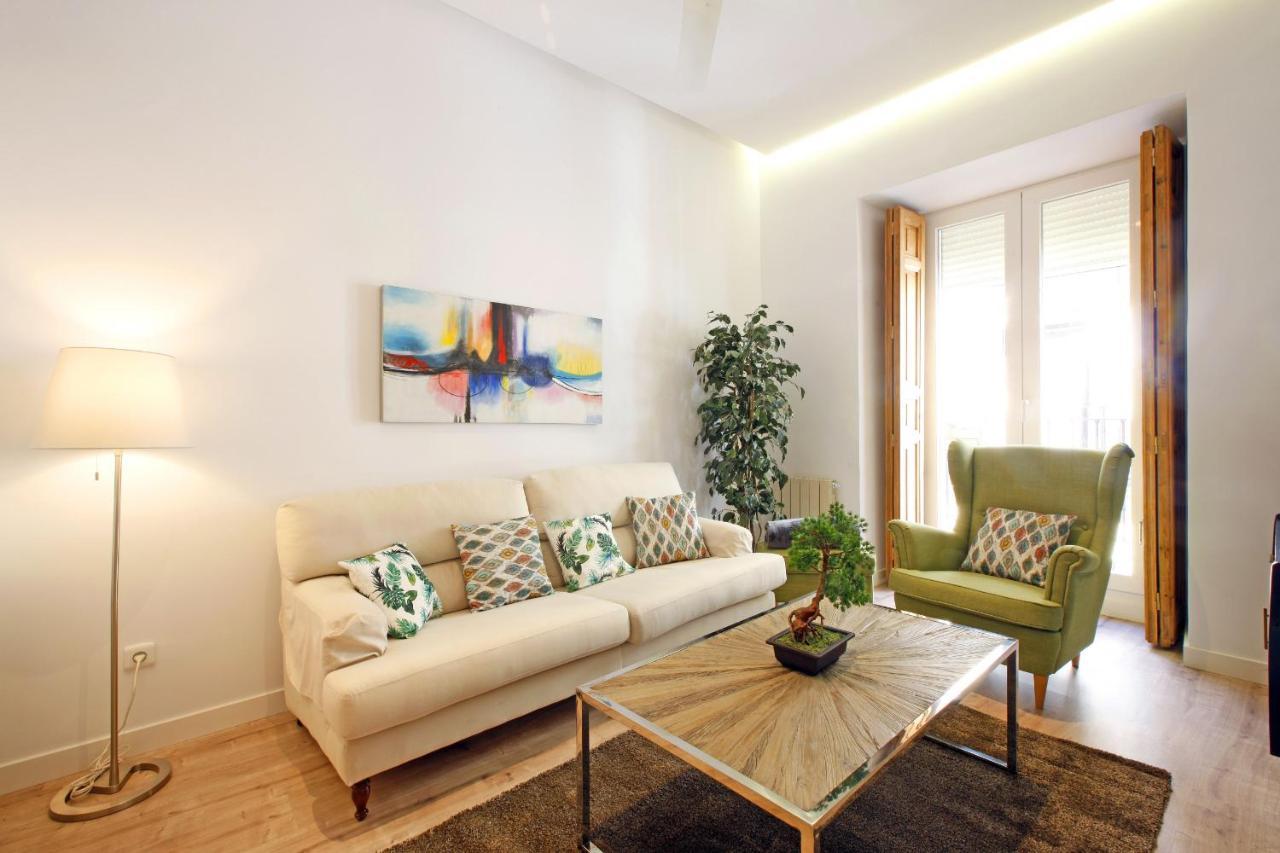 Reina Sofía Boutique By Madflats Collection Madrid